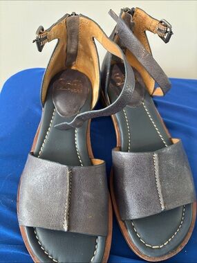 Sofft Metallic Gray Leather Ankle-Strap Sandals